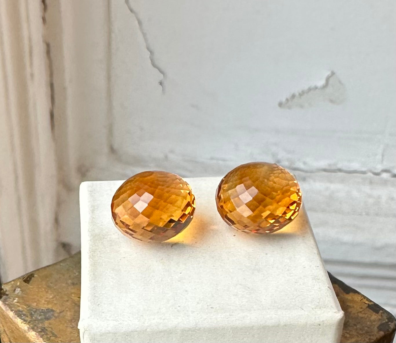 Faceted Citrine 18k Flyer earring