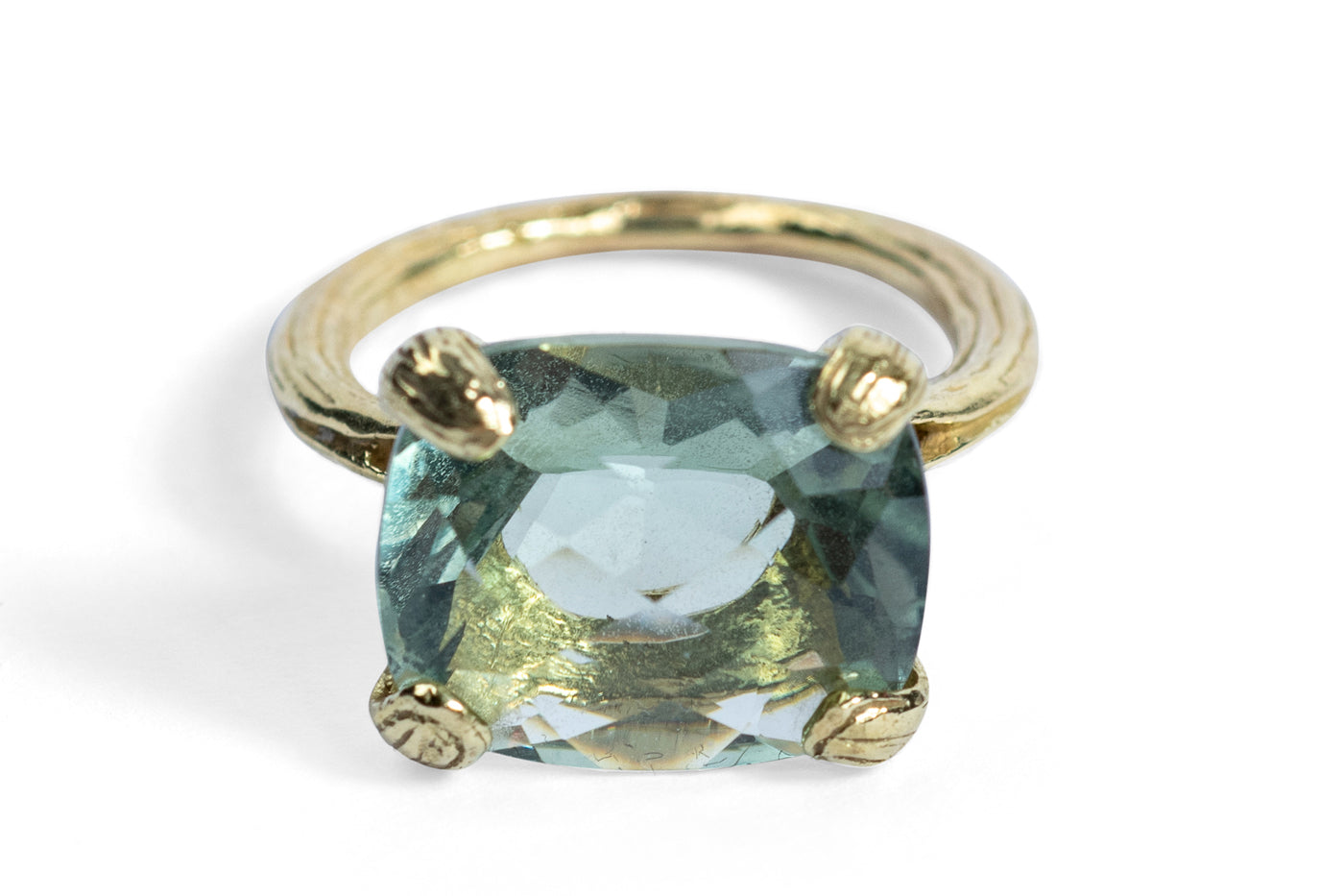 Green Amethyst 18k Petal Shank Ring
