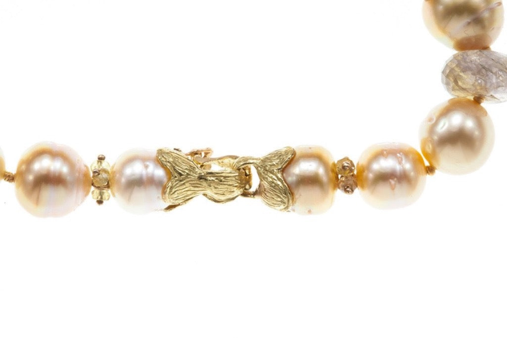 Gold and White South Sea Pearl Bracelet