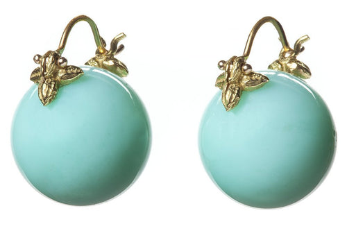 Round Smooth Pale Chrysoprase Flyer Earrings